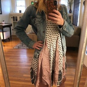 En Crème spaghettis strap mini dress